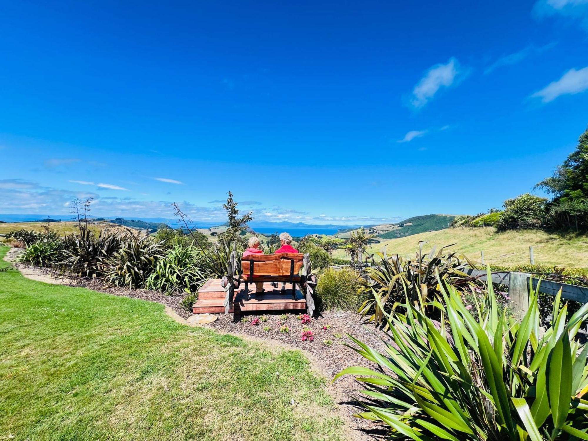 Hilltop Whakaipo Estate Таупо Екстериор снимка